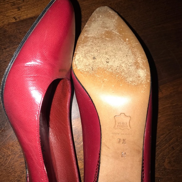 Vintage YSL Red leather pumps 7-1/2 Narrow - Picture 4 of 6